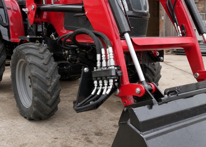 tractor hydraulic flow attachment guide detail inspection