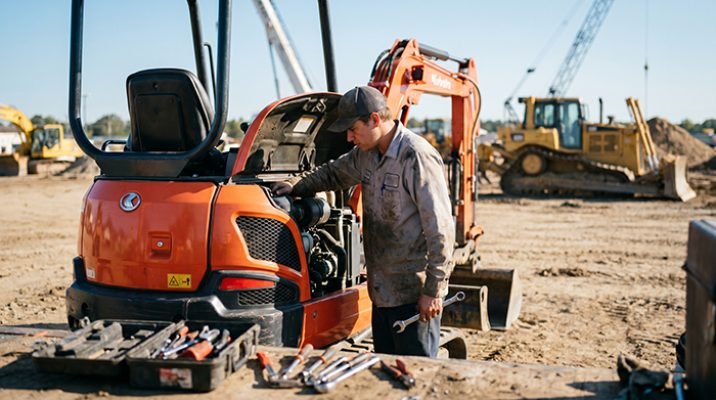 mini excavator maintenance checklist