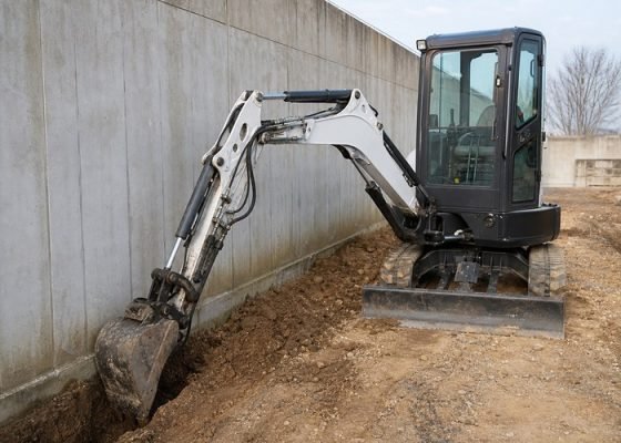 mini excavator side shift boom guide mini excavator wall side trench