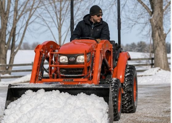 compact tractor snow removal featured image for SeekMach machinery guide
